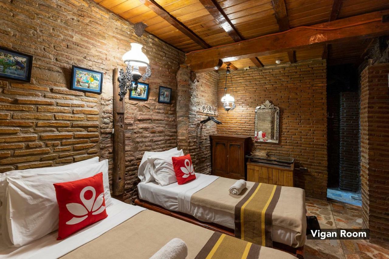 Zen Rooms Grandpa'S Inn Vigan Exterior foto